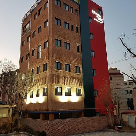 Daegu Midtown Hostel Zewnętrze zdjęcie