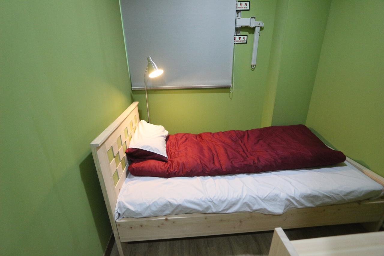 Daegu Midtown Hostel Zewnętrze zdjęcie