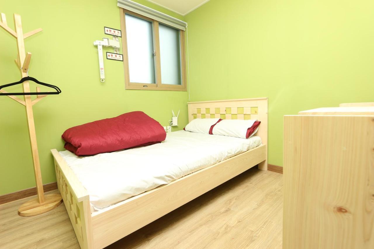 Daegu Midtown Hostel Zewnętrze zdjęcie